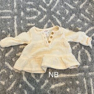 Cat & Jack Cream Baby Blouse